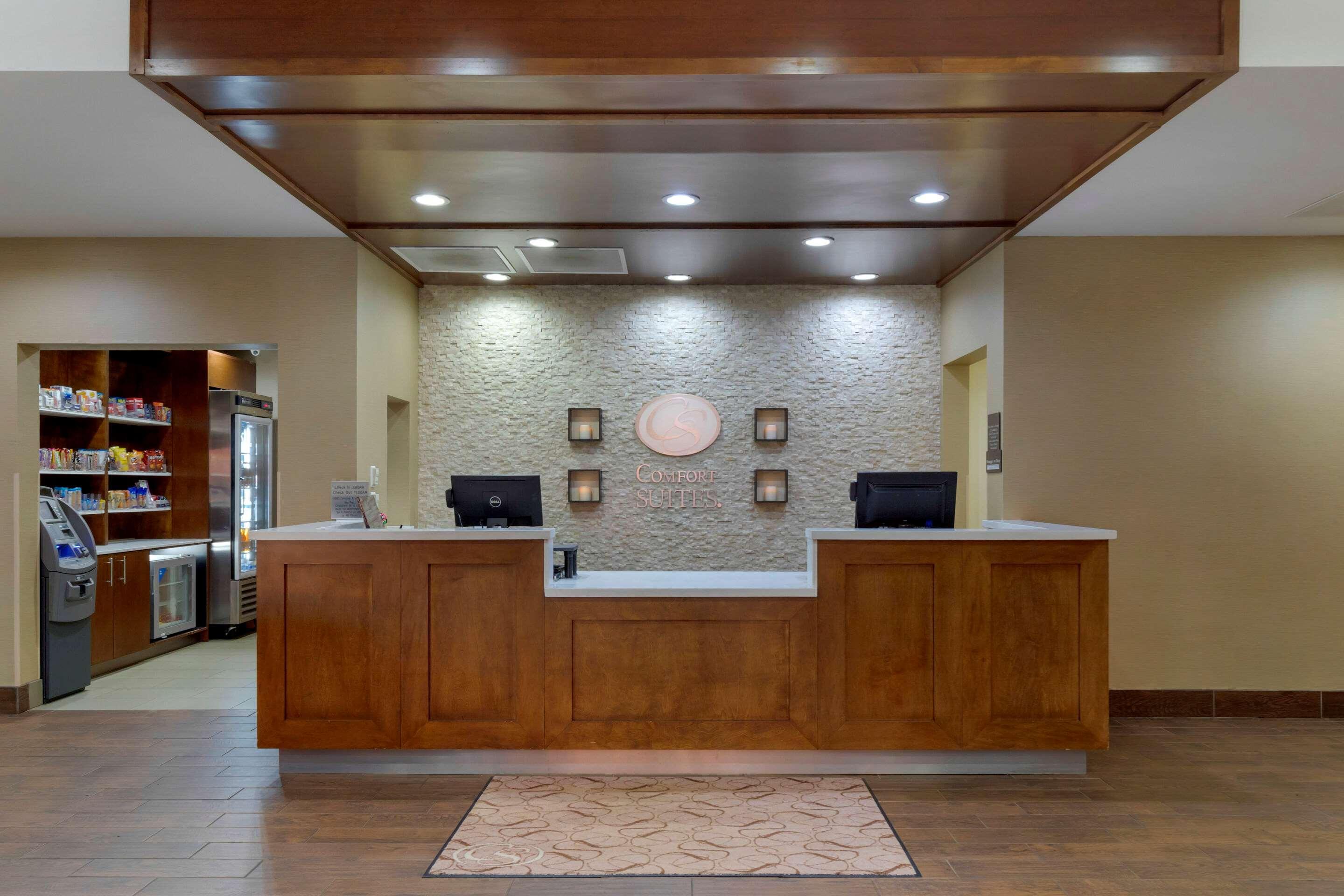 Comfort Suites Greenville South Piedmont Екстер'єр фото