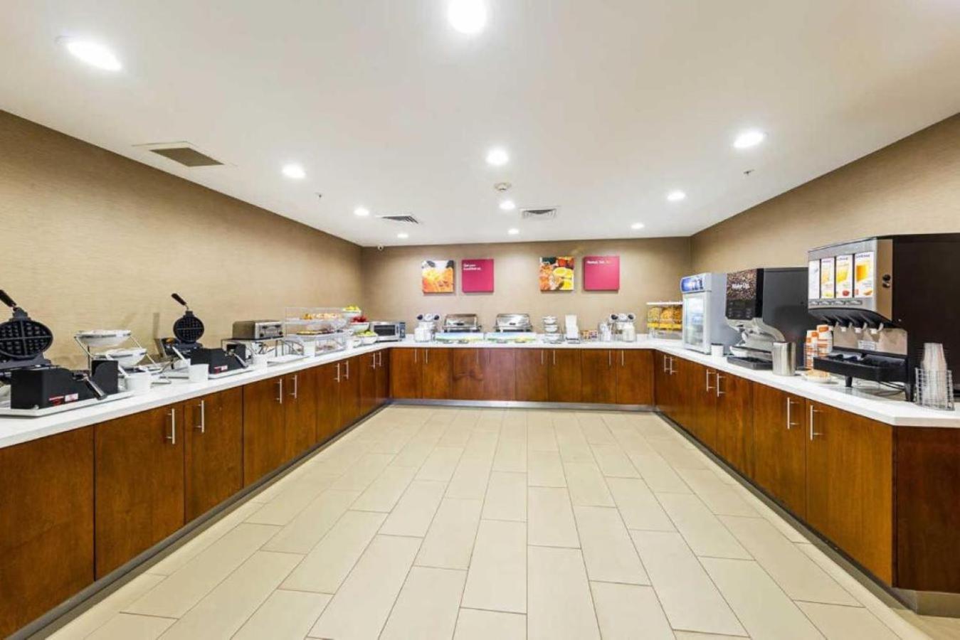 Comfort Suites Greenville South Piedmont Екстер'єр фото